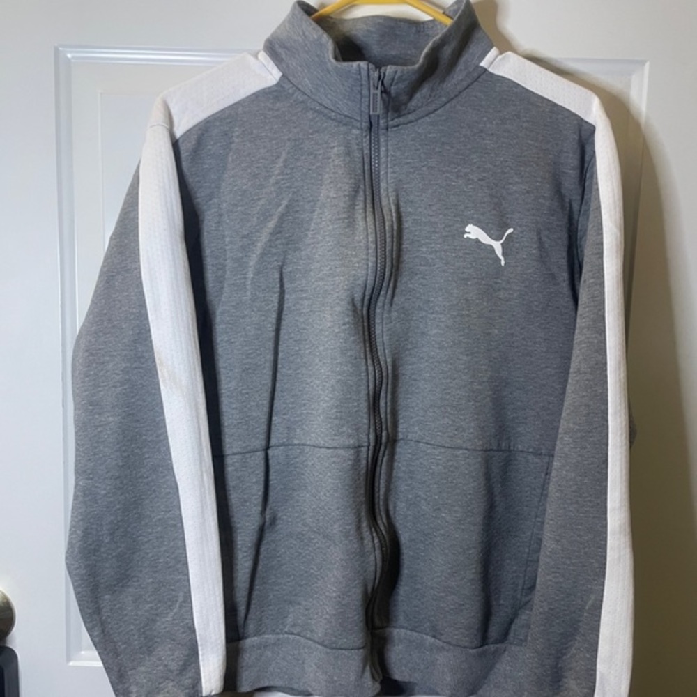 Women’s full zip Puma